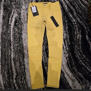 Embellish yellow distressed skinny jeans #distressedjeans